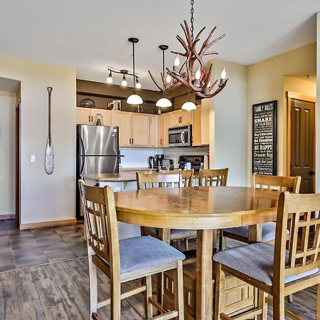 Spectacular Mountain View Corner Unit Pool Hot Tub Park Pass Lägenhet Canmore Exteriör bild
