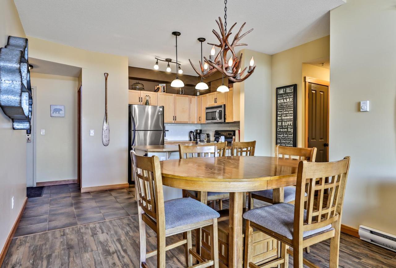 Spectacular Mountain View Corner Unit Pool Hot Tub Park Pass Lägenhet Canmore Exteriör bild